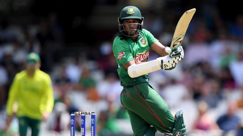 Shakib Al Hasan to auction 2019 World Cup bat to raise funds for COVID-19