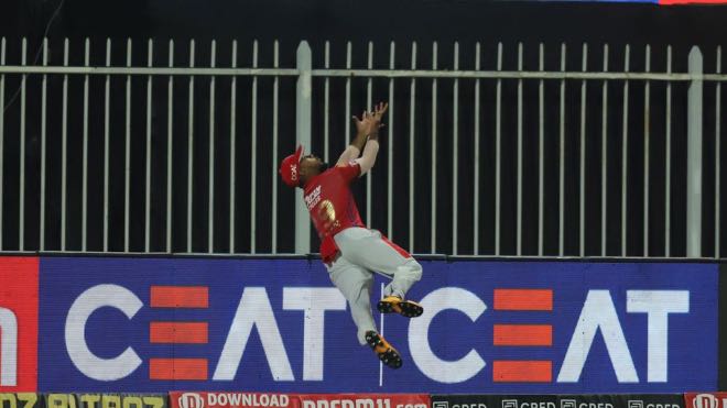 Watch: KXIP's Nicholas Pooran pulls off a stunning effort to save a six against RR: IPL 2020