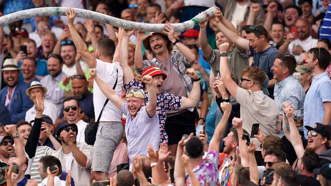'Drunk' English fans create a ruckus at Edgbaston Stadium