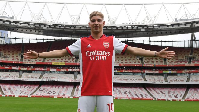 Emile Smith Rowe signs new contract with Arsenal