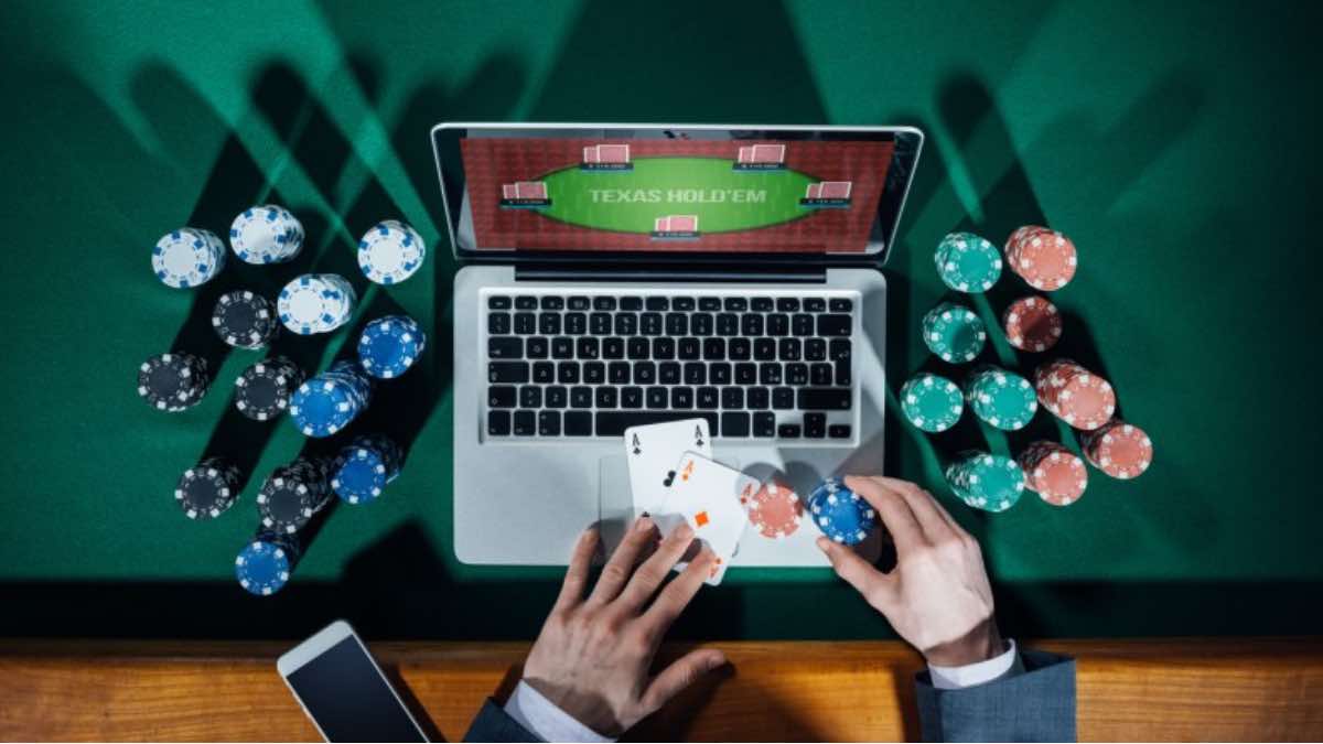 A Good real money poker app Is...